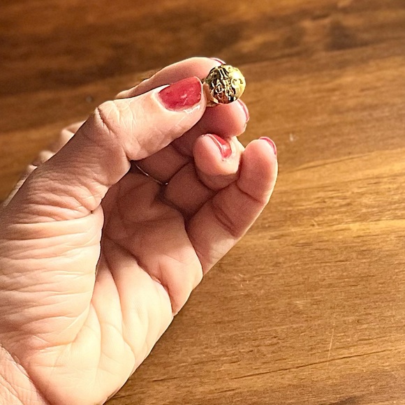 Golden Tory Birch studs ✨ - Picture 4 of 7